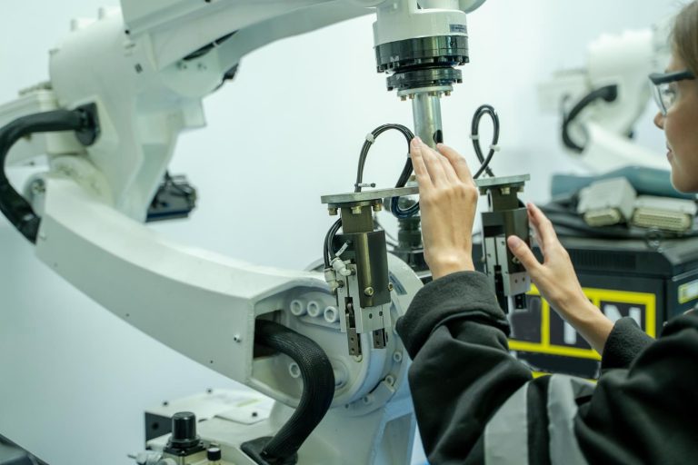 Robot’s Diamond Tip: Introducing a New Dimension