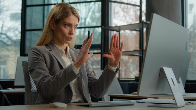 Yöneticileri Taklit Eden Deepfake Teknolojisi